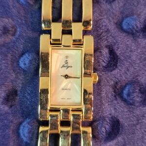Jalga Watch - Classic style & look for ladies - Untested